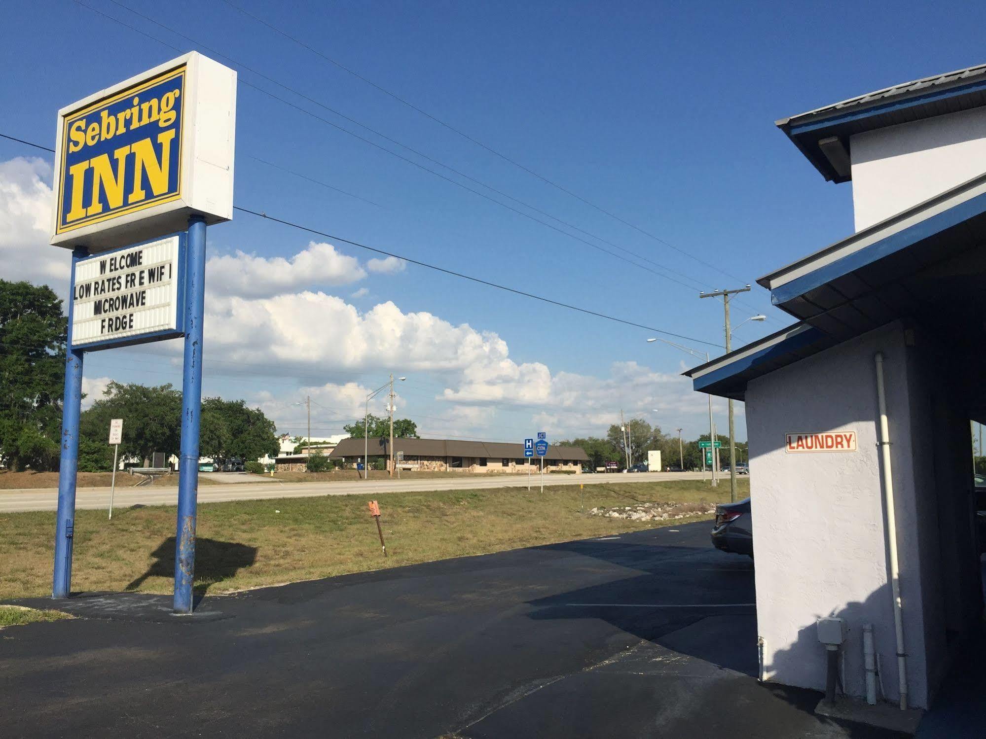 Sebring Inn Extérieur photo
